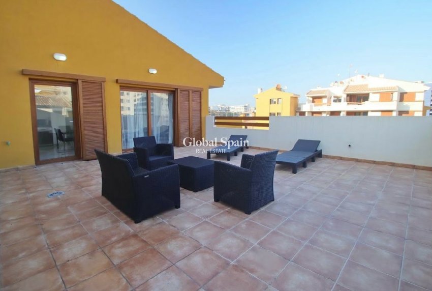 Odsprzedaż - MIESZKANIE -
TORREVIEJA - 