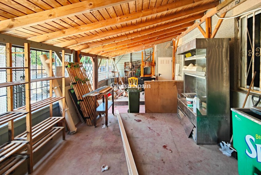 Odsprzedaż - MIESZKANIE -
TORREVIEJA - 