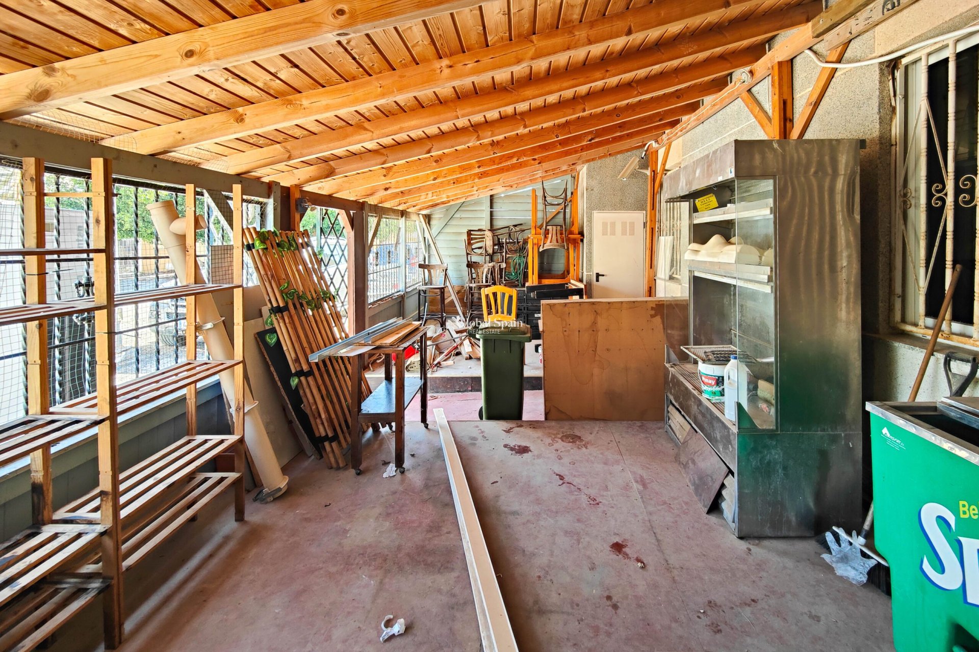 Odsprzedaż - MIESZKANIE -
TORREVIEJA - 