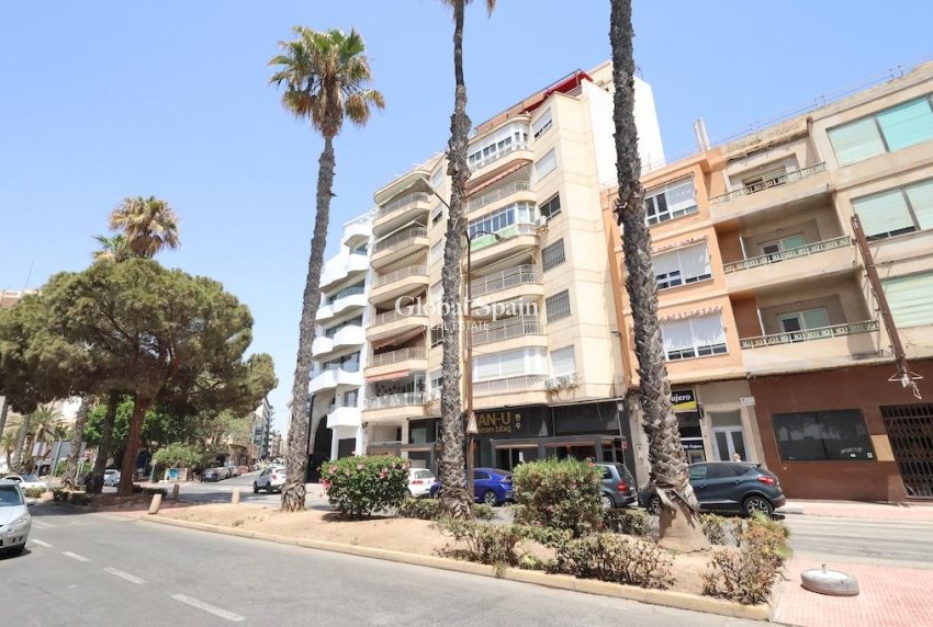 Odsprzedaż - MIESZKANIE -
TORREVIEJA - 