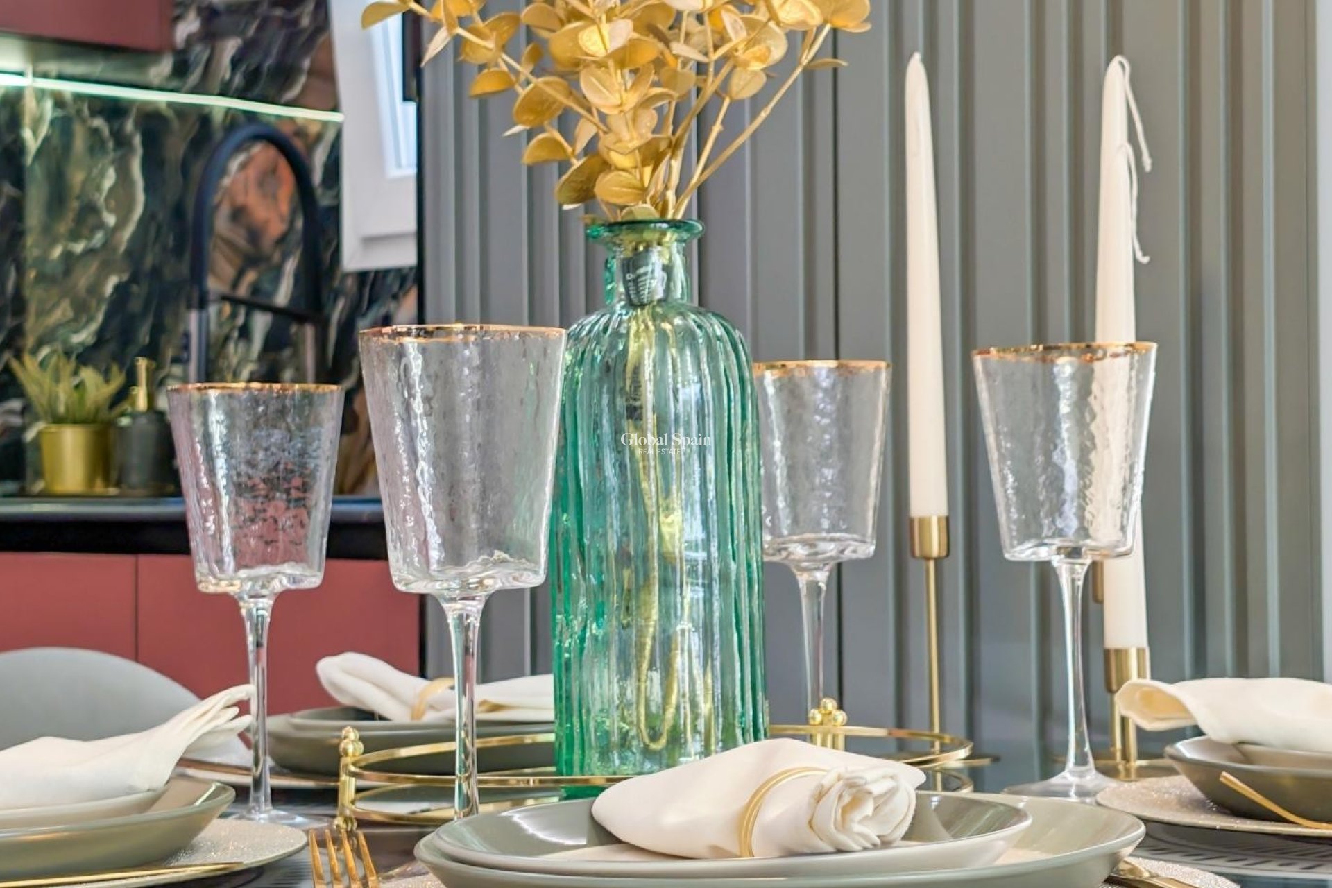 Odsprzedaż - MIESZKANIE -
TORREVIEJA - 