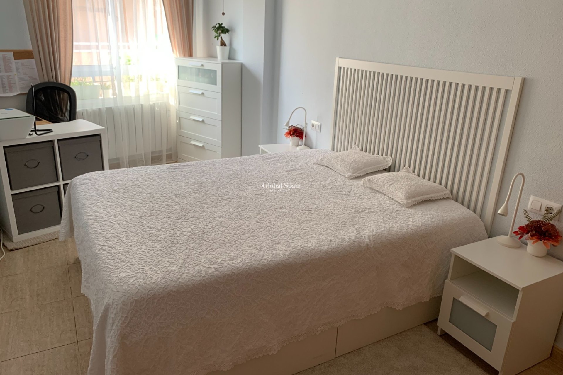 Odsprzedaż - MIESZKANIE -
TORREVIEJA - 