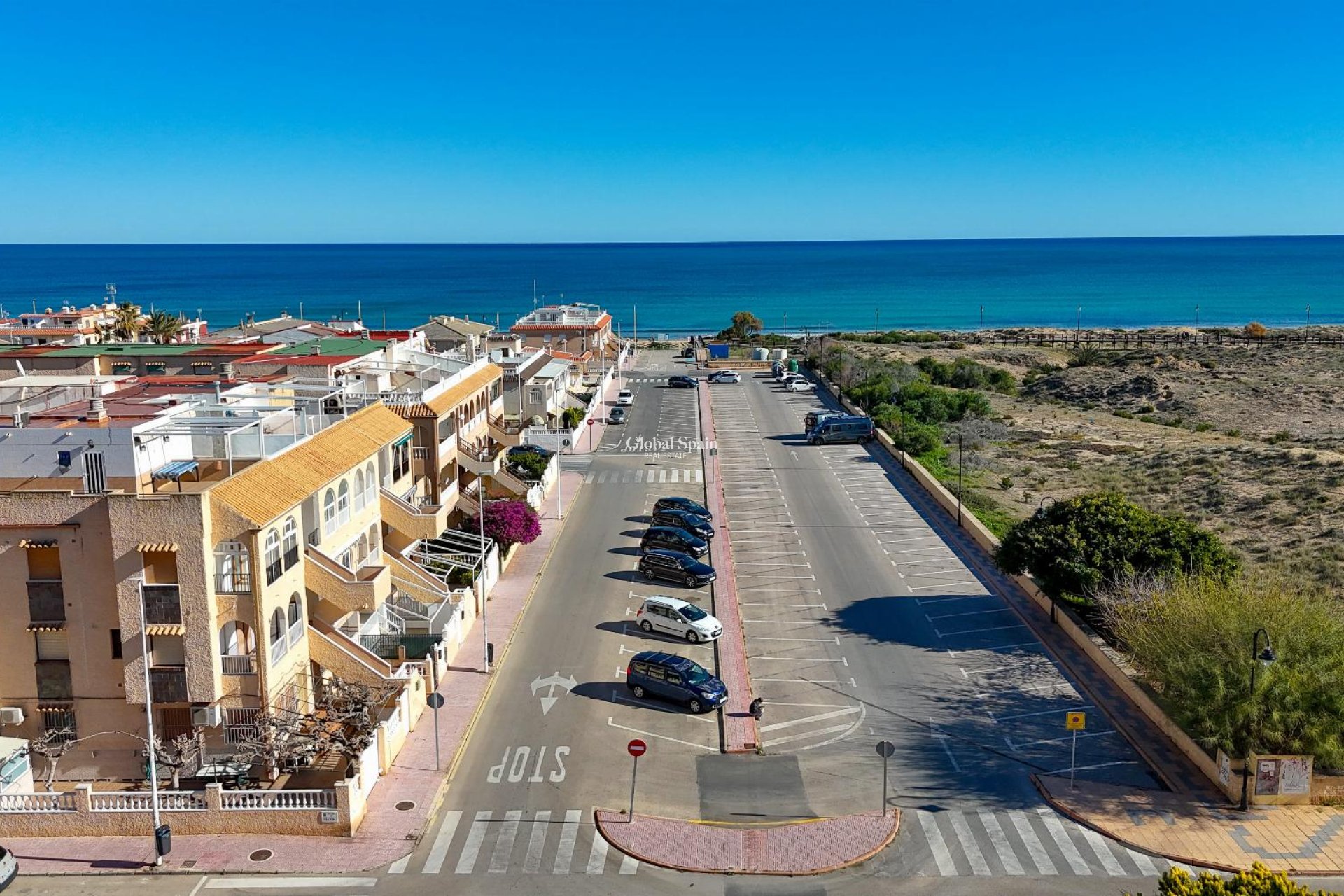 Odsprzedaż - MIESZKANIE -
TORREVIEJA - 