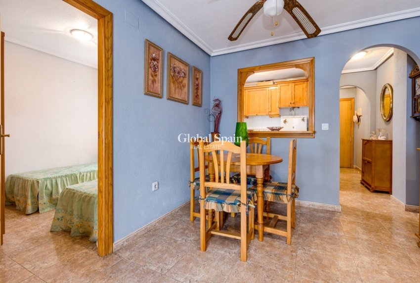 Odsprzedaż - MIESZKANIE -
TORREVIEJA - 