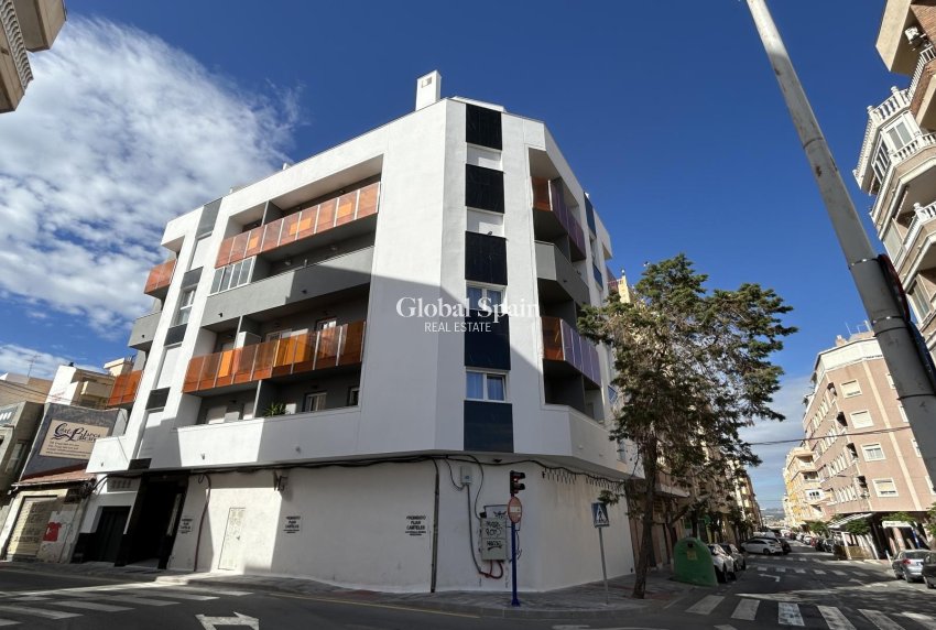 Odsprzedaż - MIESZKANIE -
TORREVIEJA - 