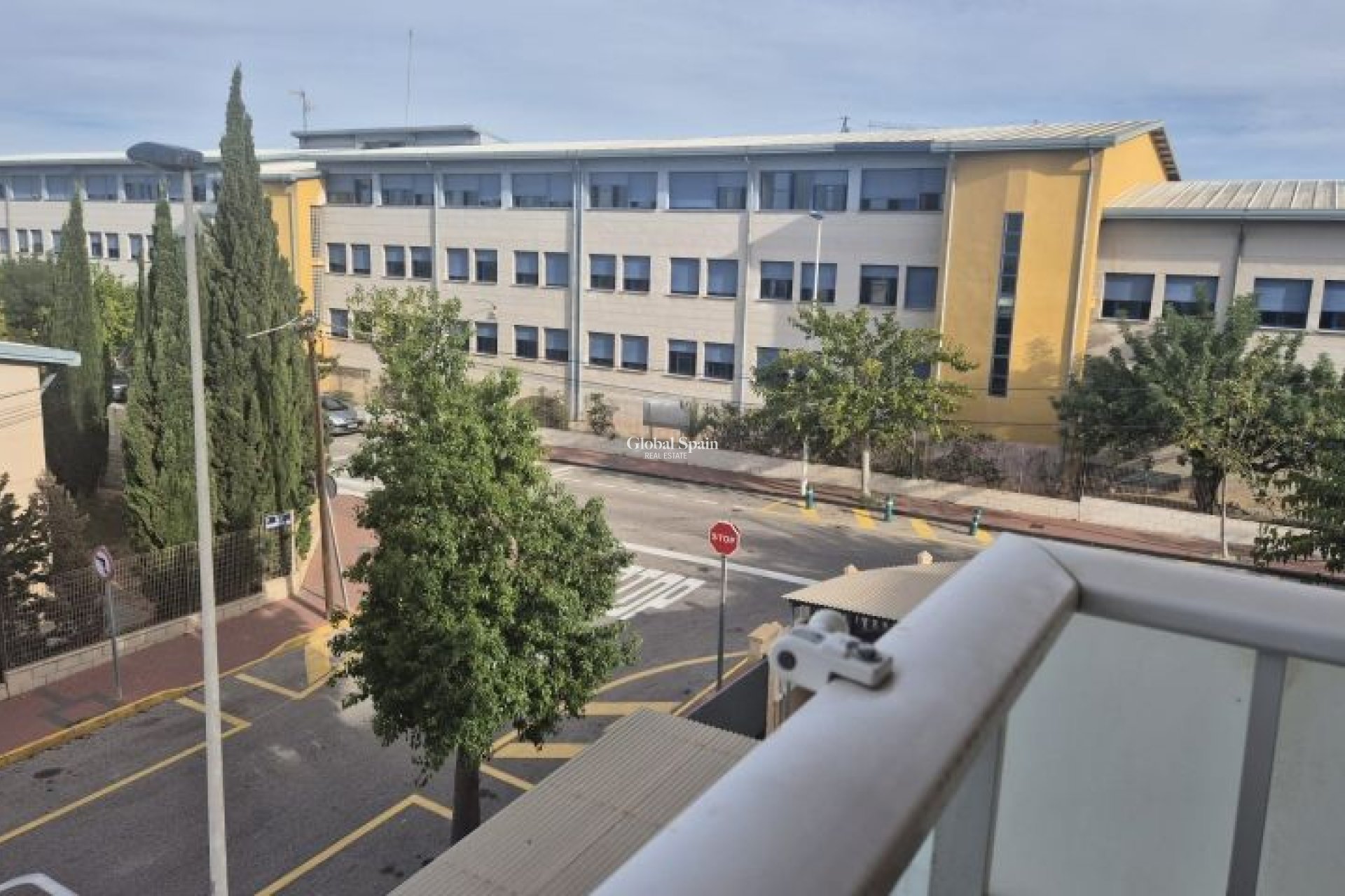 Odsprzedaż - MIESZKANIE -
TORREVIEJA - 