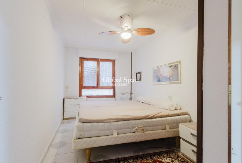 Odsprzedaż - MIESZKANIE -
TORREVIEJA - 