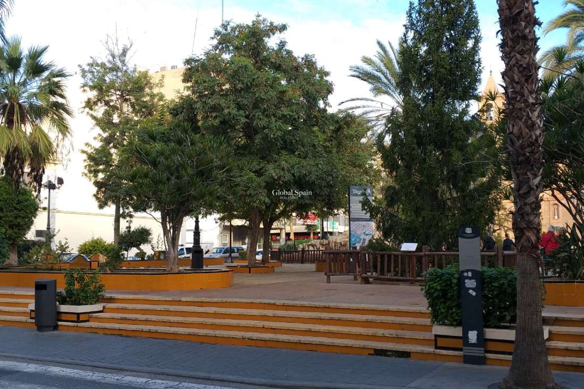 Odsprzedaż - MIESZKANIE -
TORREVIEJA - 