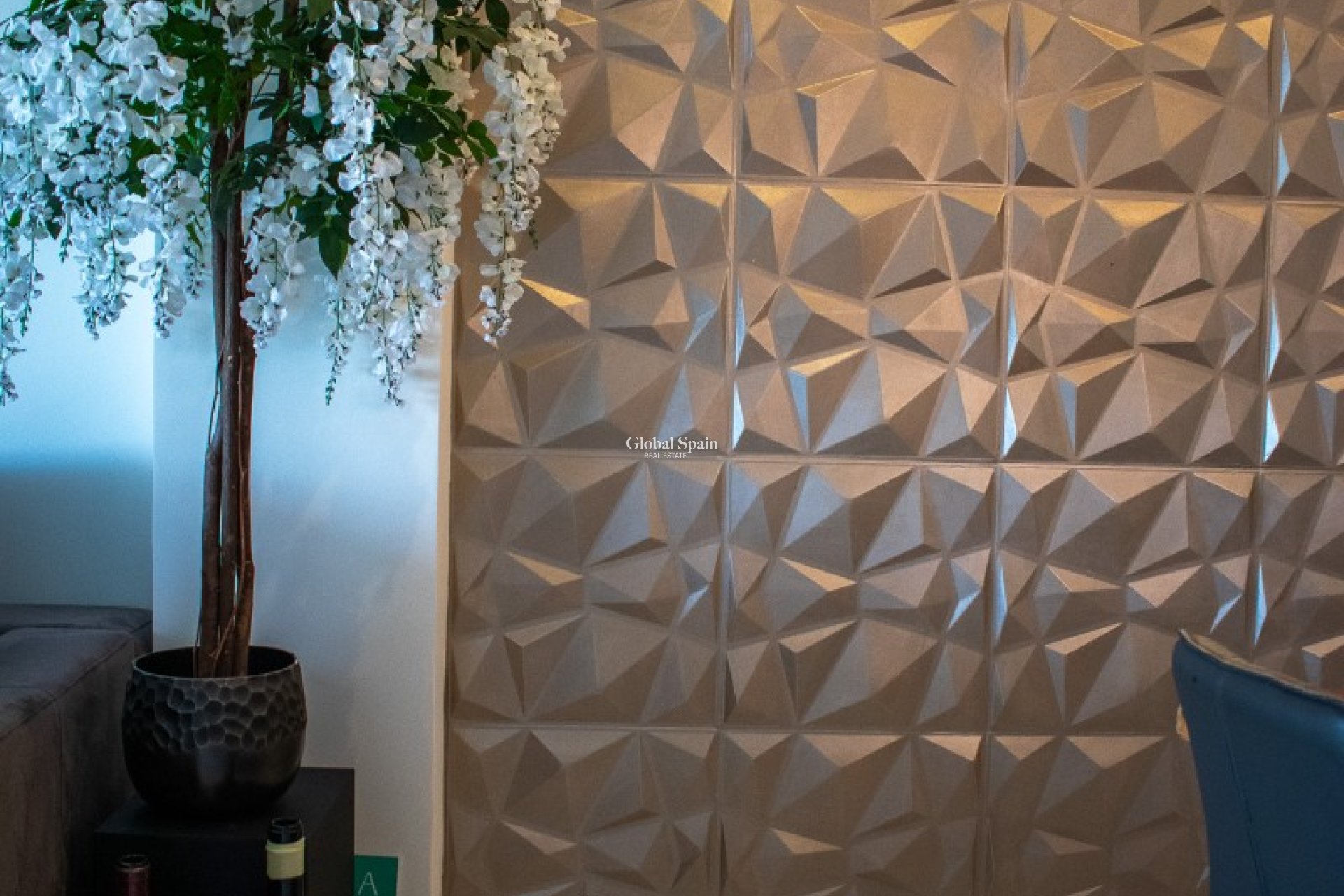 Odsprzedaż - MIESZKANIE -
TORREVIEJA - 