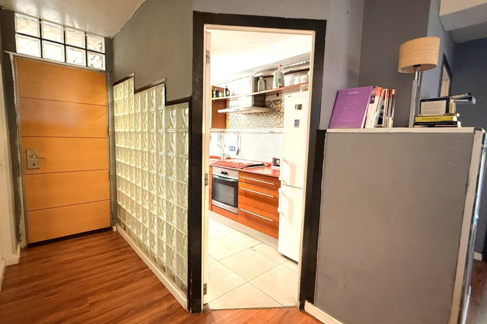 Odsprzedaż - MIESZKANIE -
TORREVIEJA - 