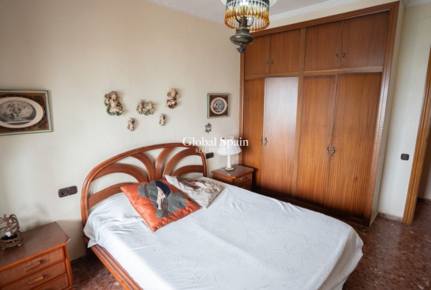 Odsprzedaż - MIESZKANIE -
TORREVIEJA - 