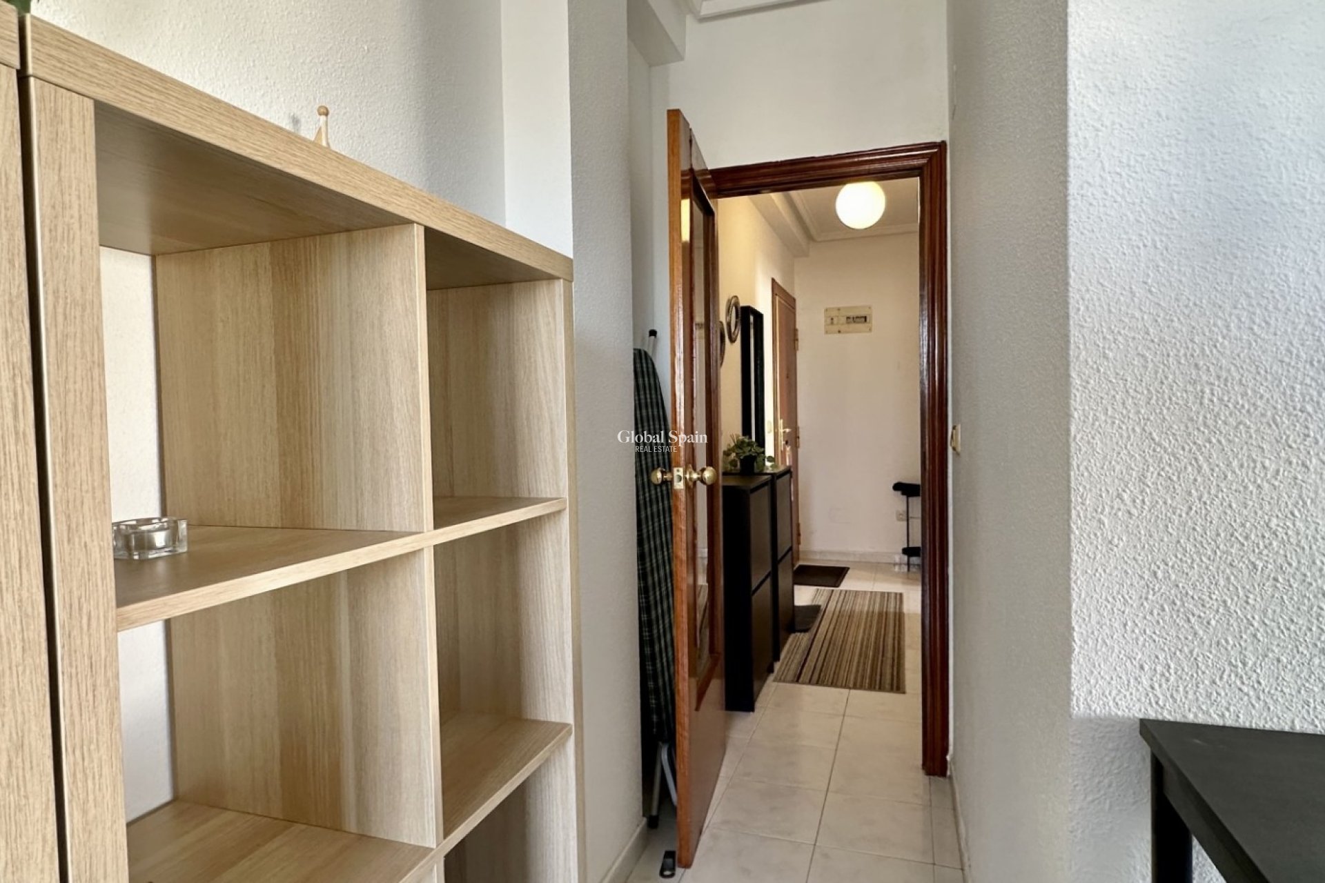 Odsprzedaż - MIESZKANIE -
TORREVIEJA - 