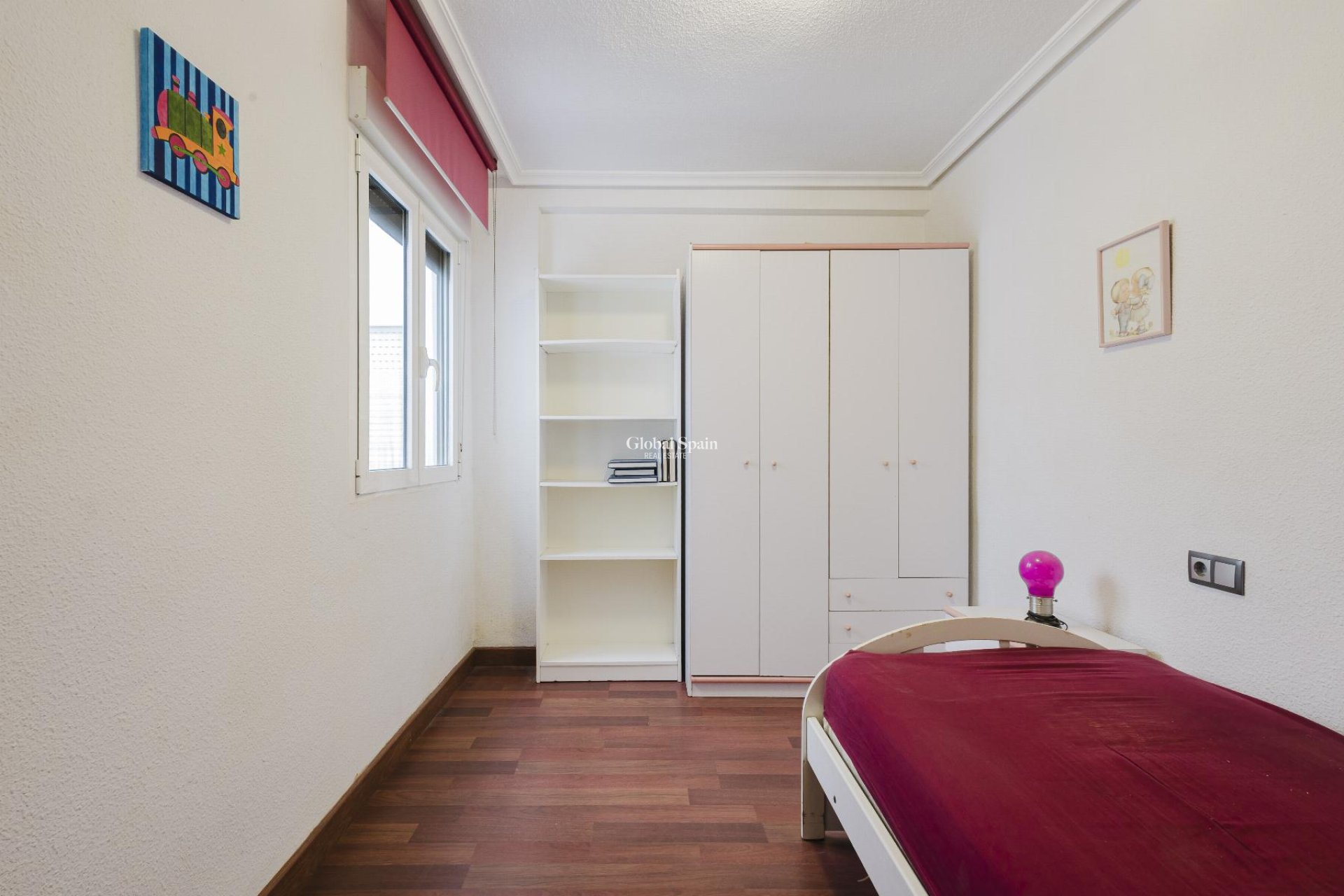 Odsprzedaż - MIESZKANIE -
TORREVIEJA - 