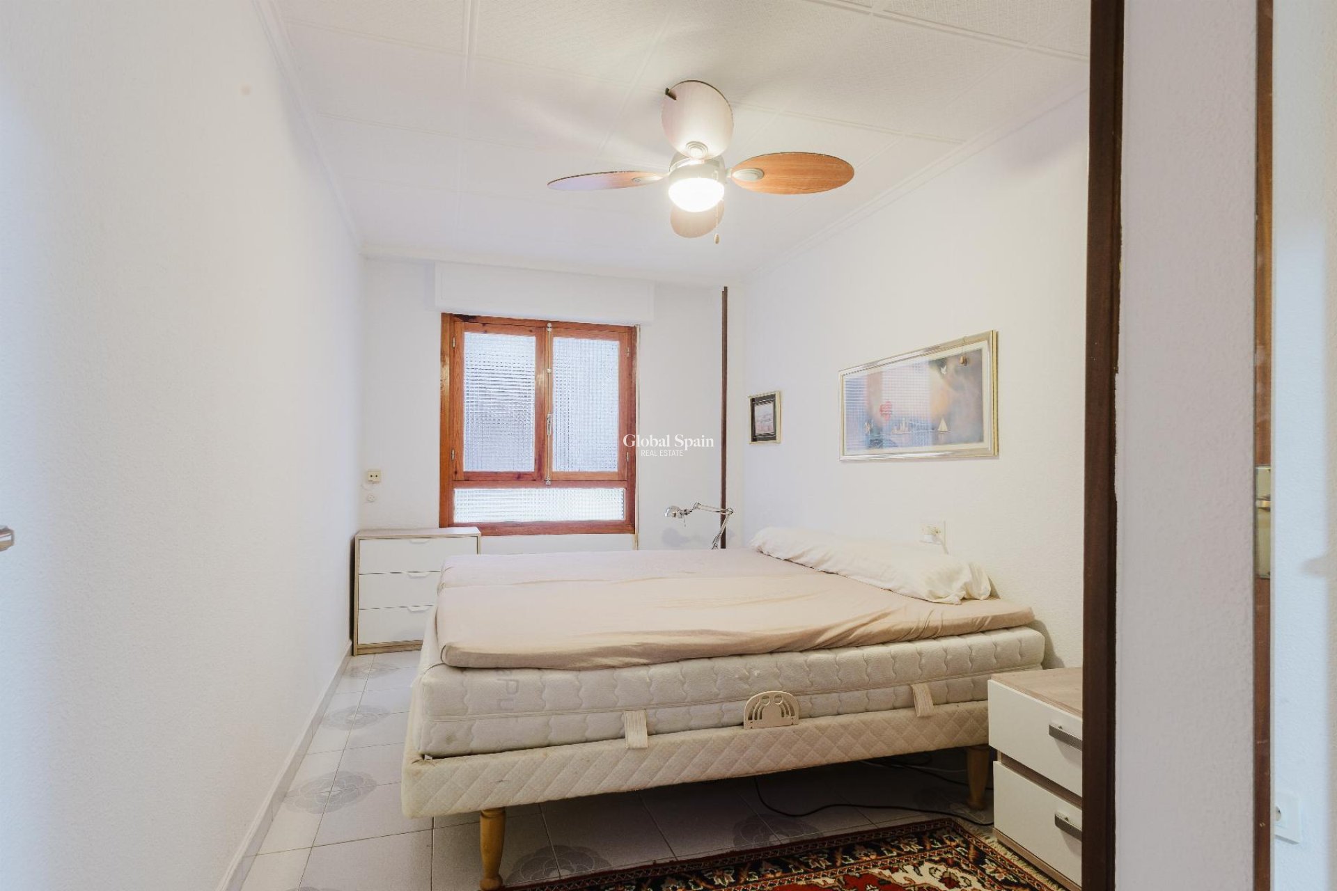 Odsprzedaż - MIESZKANIE -
TORREVIEJA - 
