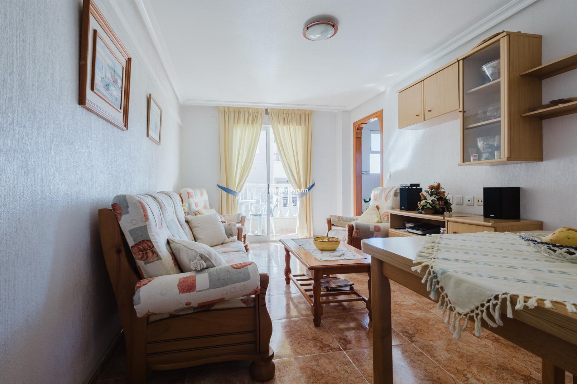 Odsprzedaż - MIESZKANIE -
TORREVIEJA - 