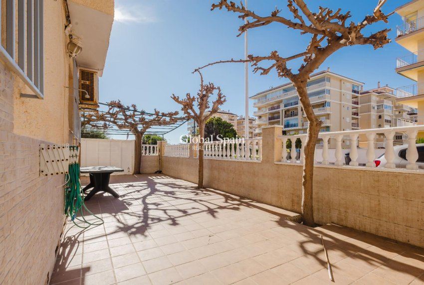 Odsprzedaż - MIESZKANIE -
TORREVIEJA - 
