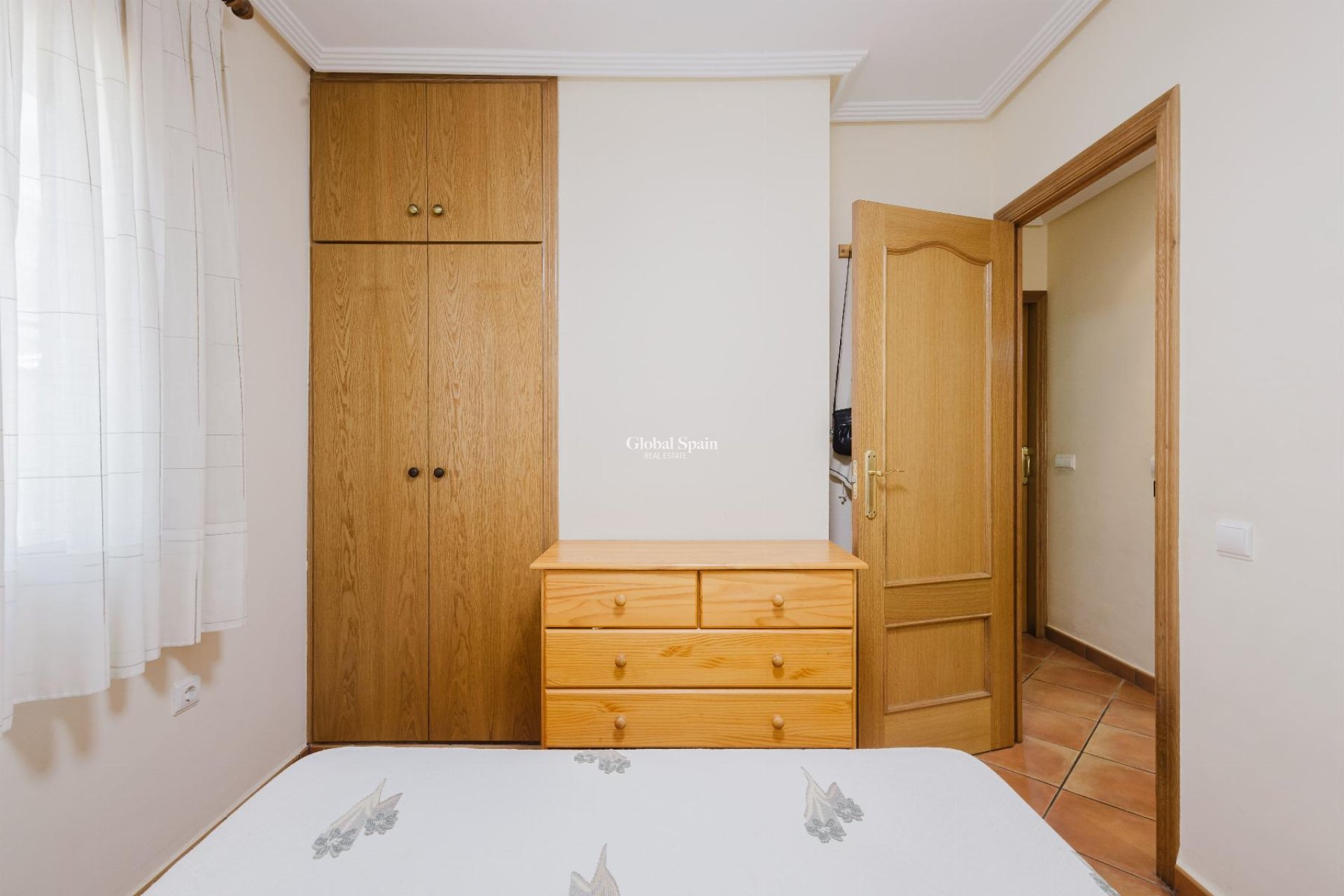 Odsprzedaż - MIESZKANIE -
TORREVIEJA - 