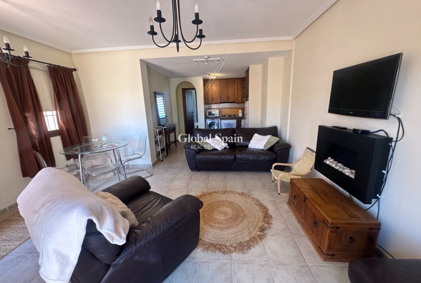 Odsprzedaż - MIESZKANIE -
TORREVIEJA - 