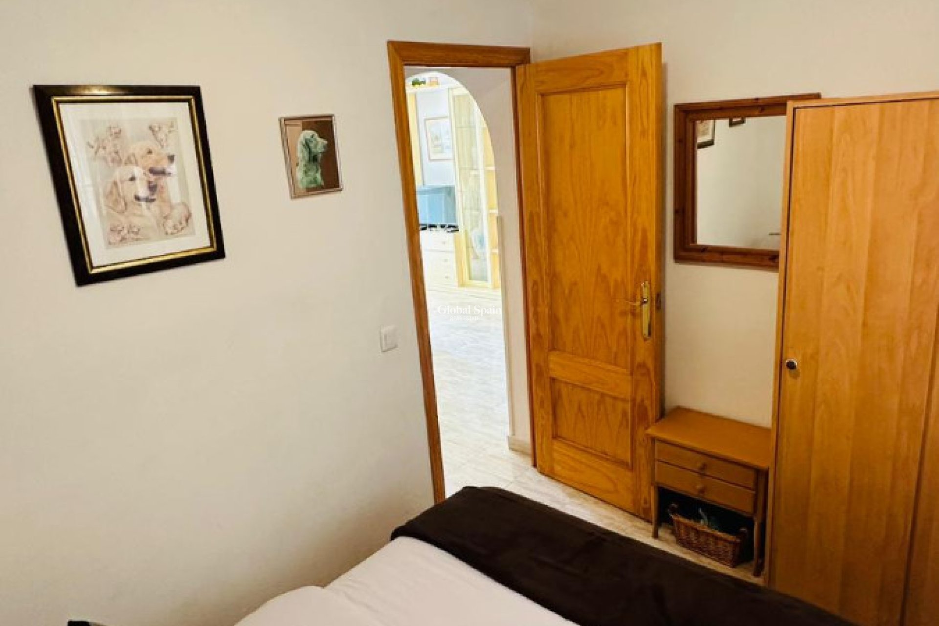 Odsprzedaż - MIESZKANIE -
TORREVIEJA - 