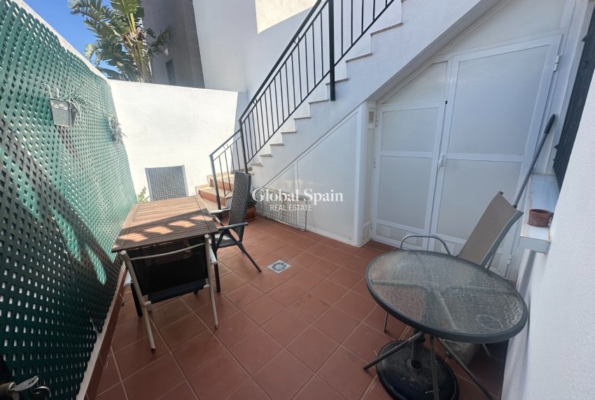 Odsprzedaż - MIESZKANIE -
TORREVIEJA - 