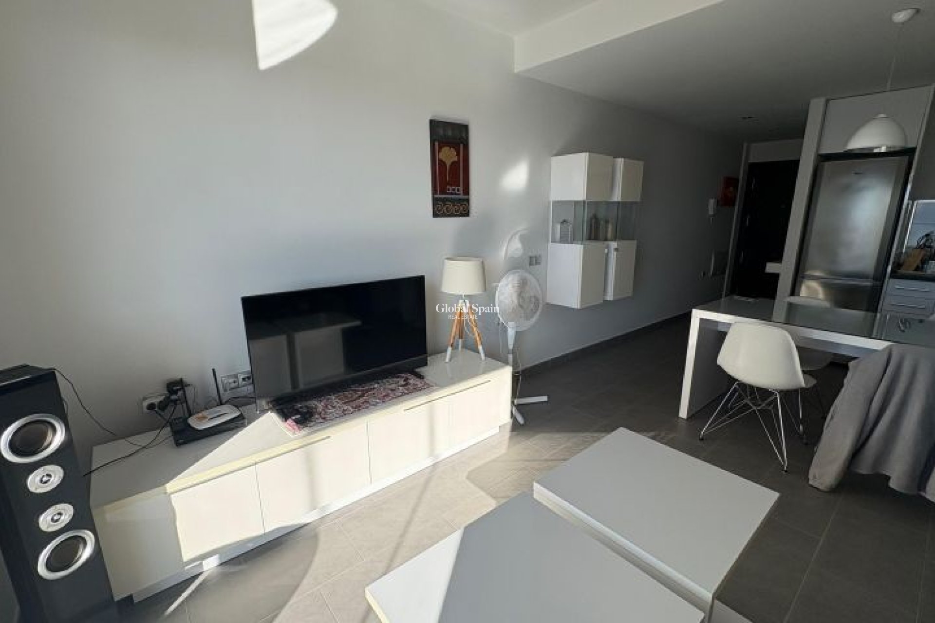 Odsprzedaż - MIESZKANIE -
TORREVIEJA - 