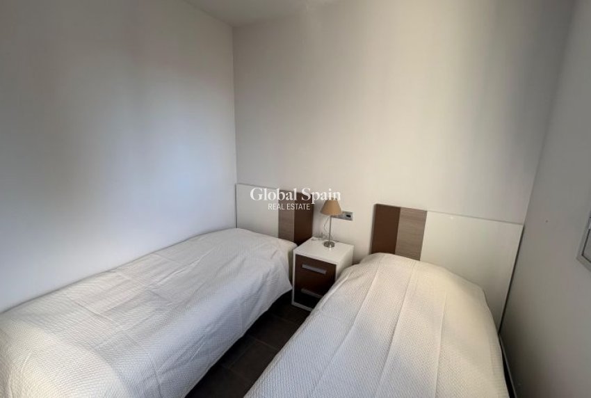 Odsprzedaż - MIESZKANIE -
TORREVIEJA - 