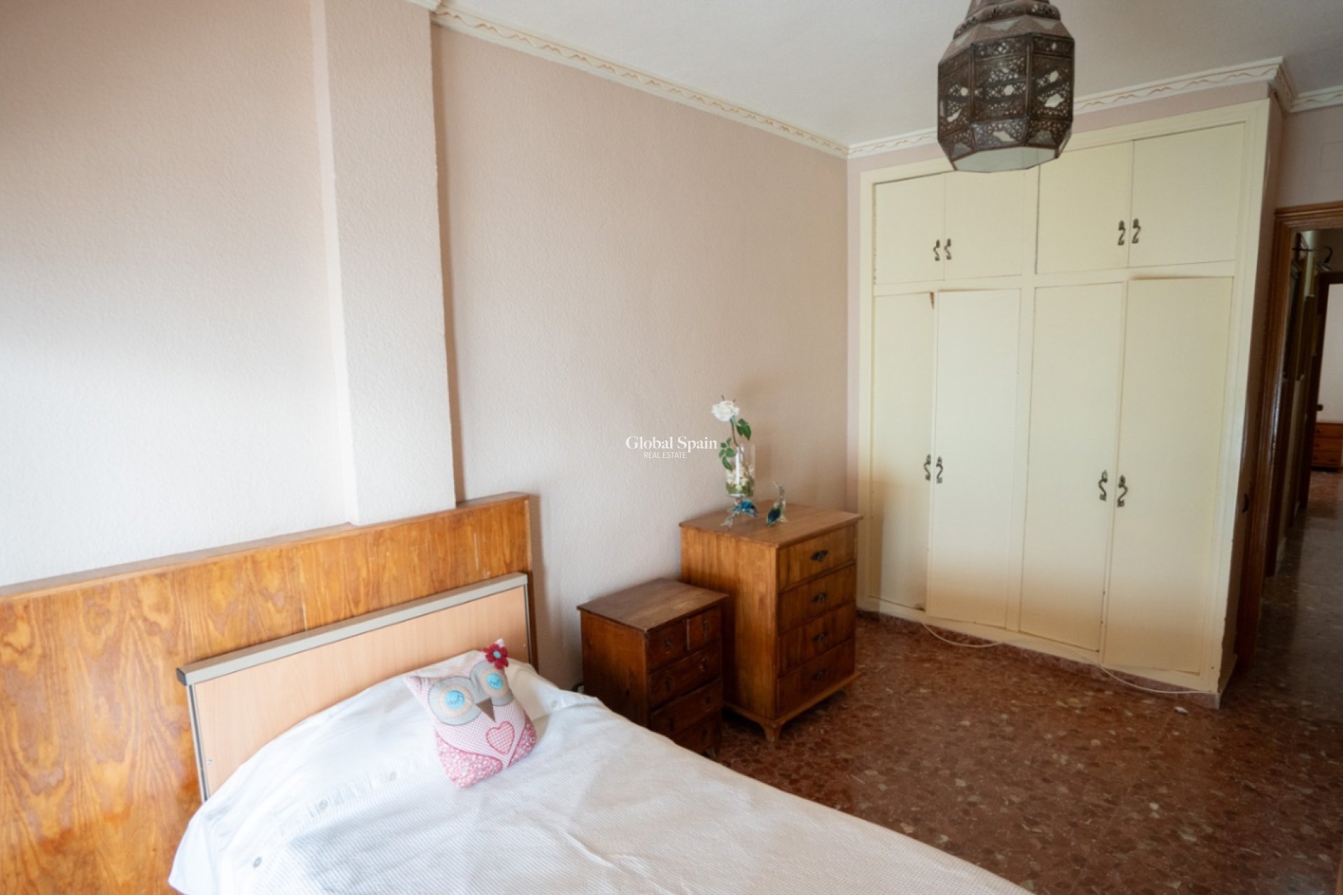 Odsprzedaż - MIESZKANIE -
TORREVIEJA - 
