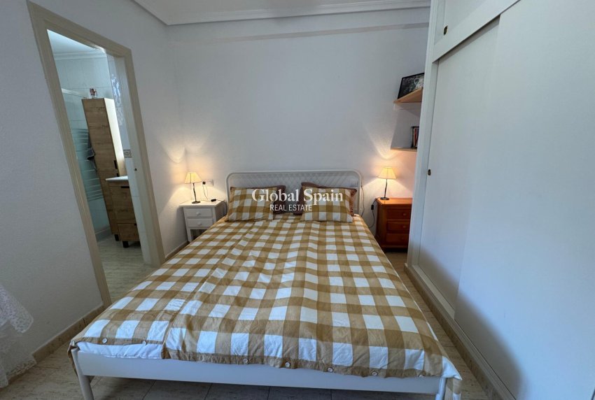 Odsprzedaż - MIESZKANIE -
TORREVIEJA - 
