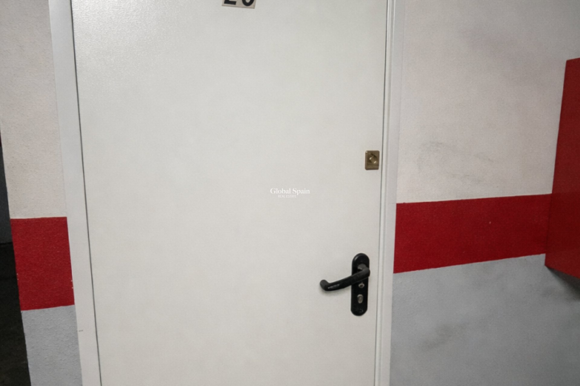 Odsprzedaż - MIESZKANIE -
TORREVIEJA - 