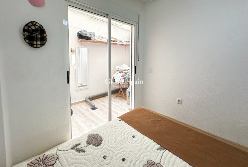 Odsprzedaż - MIESZKANIE -
TORREVIEJA - 