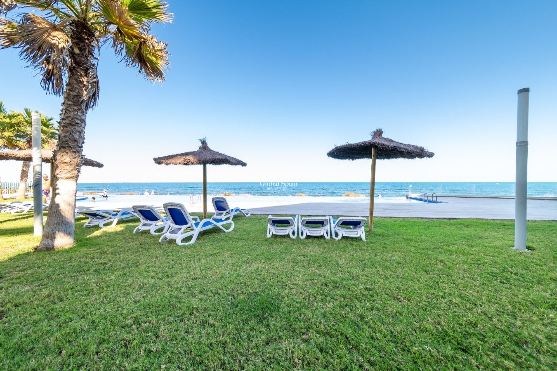 Odsprzedaż - MIESZKANIE -
TORREVIEJA - 