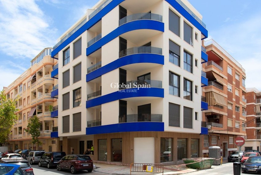 Odsprzedaż - MIESZKANIE -
TORREVIEJA - 
