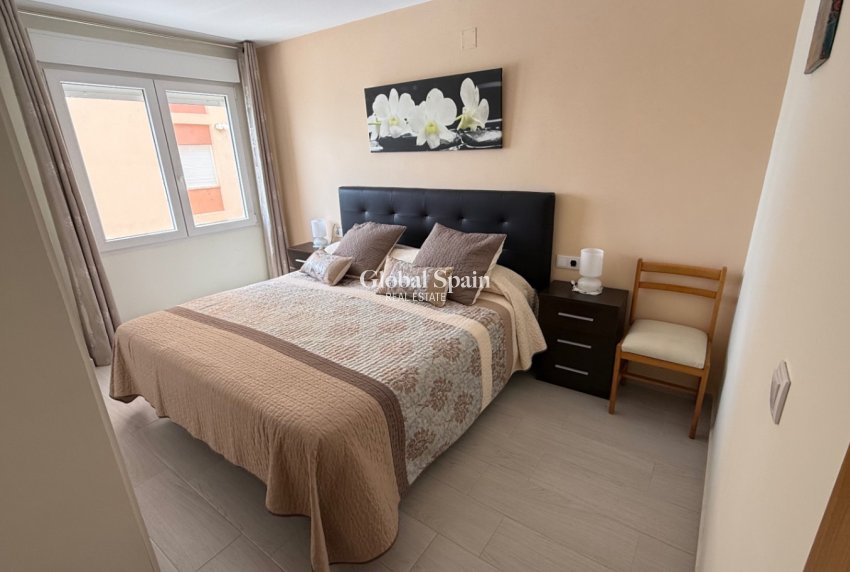 Odsprzedaż - MIESZKANIE -
TORREVIEJA - 