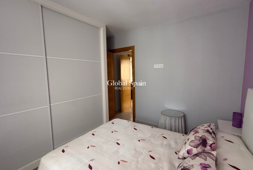Odsprzedaż - MIESZKANIE -
TORREVIEJA - 