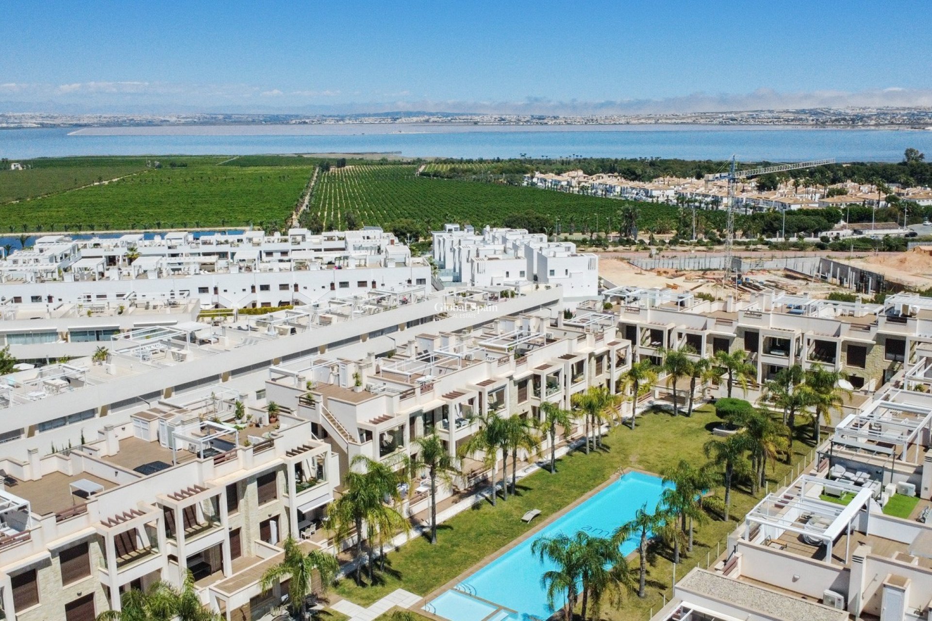 Odsprzedaż - MIESZKANIE -
TORREVIEJA - 