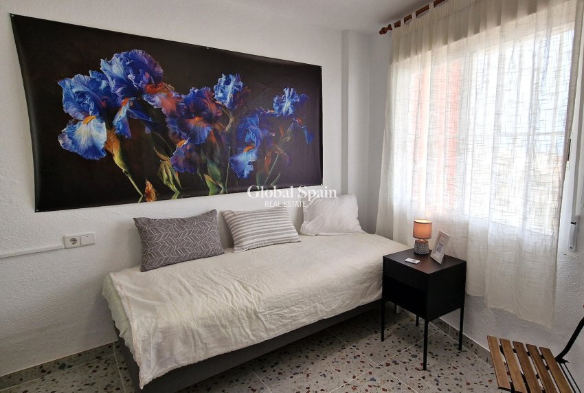 Odsprzedaż - MIESZKANIE -
TORREVIEJA - 