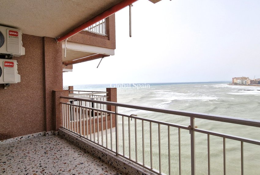 Odsprzedaż - MIESZKANIE -
TORREVIEJA - 