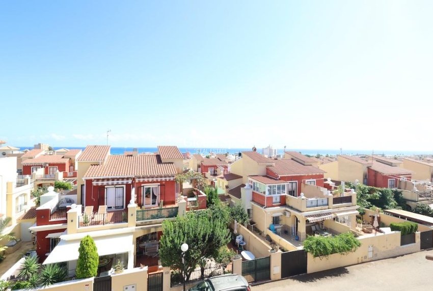 Odsprzedaż - MIESZKANIE -
TORREVIEJA - 