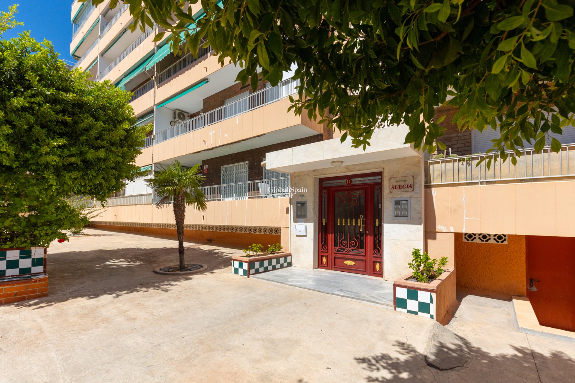 Odsprzedaż - MIESZKANIE -
TORREVIEJA - 
