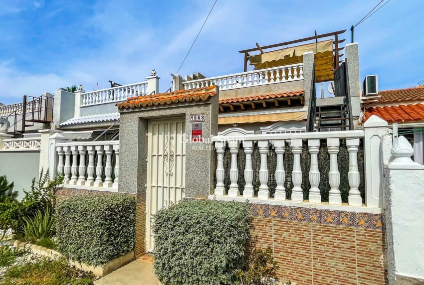 Odsprzedaż - MIESZKANIE -
TORREVIEJA - 