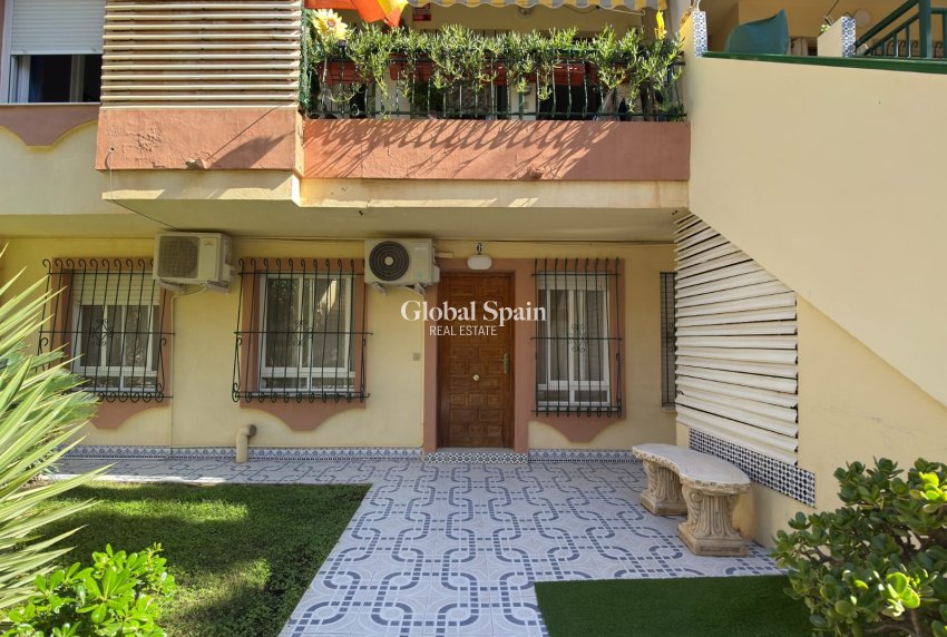 Odsprzedaż - MIESZKANIE -
TORREVIEJA - 