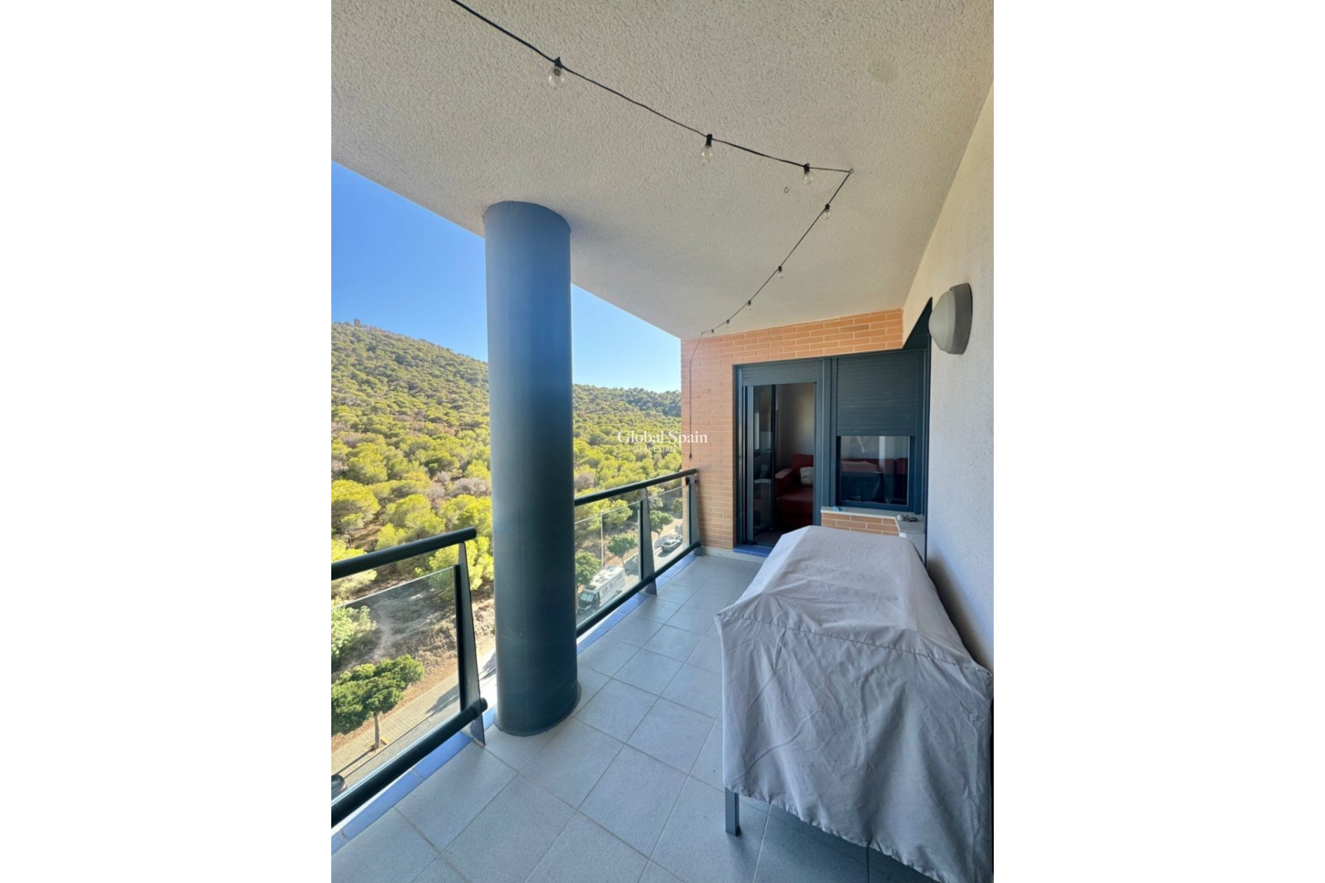 Odsprzedaż - MIESZKANIE -
VILLAJOYOSA - Costa Blanca