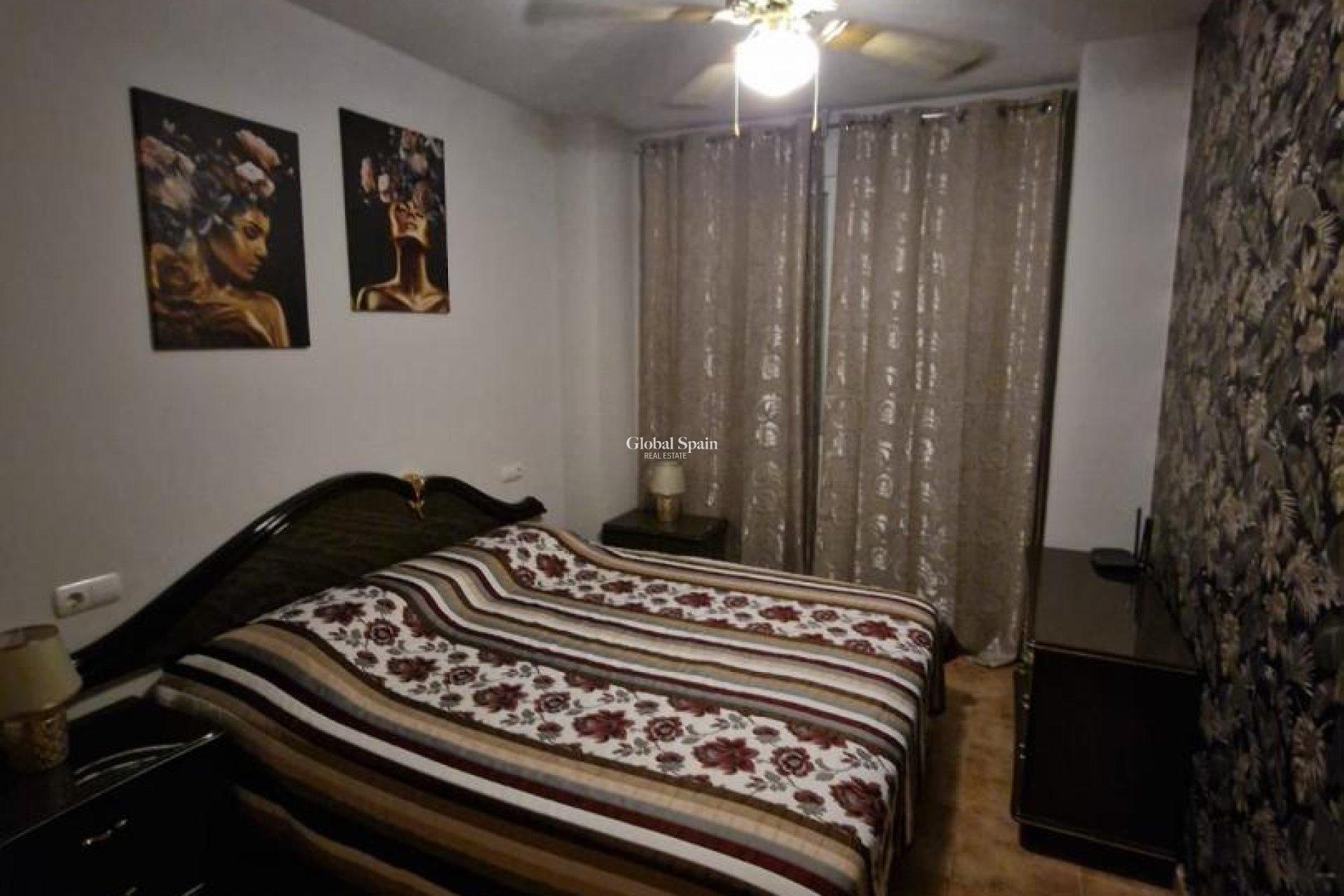 Odsprzedaż - MIESZKANIE -
VILLAJOYOSA - Costa Blanca