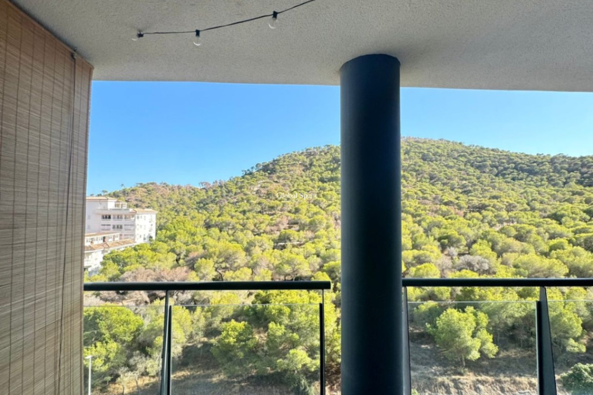 Odsprzedaż - MIESZKANIE -
VILLAJOYOSA - Costa Blanca