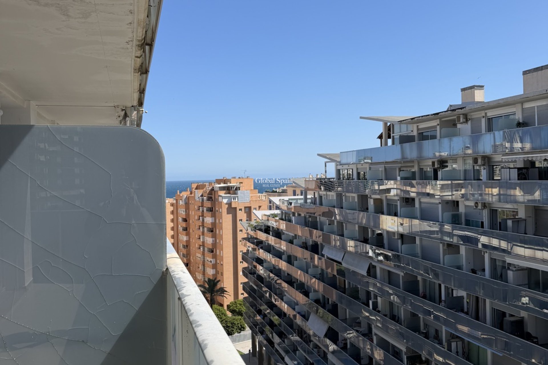 Odsprzedaż - MIESZKANIE -
VILLAJOYOSA - Finestrat