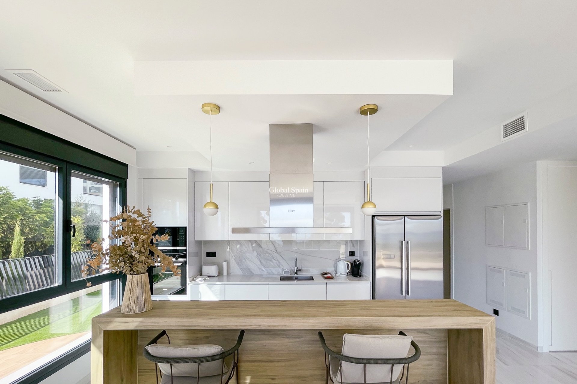 Odsprzedaż - MIESZKANIE -
VILLAJOYOSA - Playas Del Torres