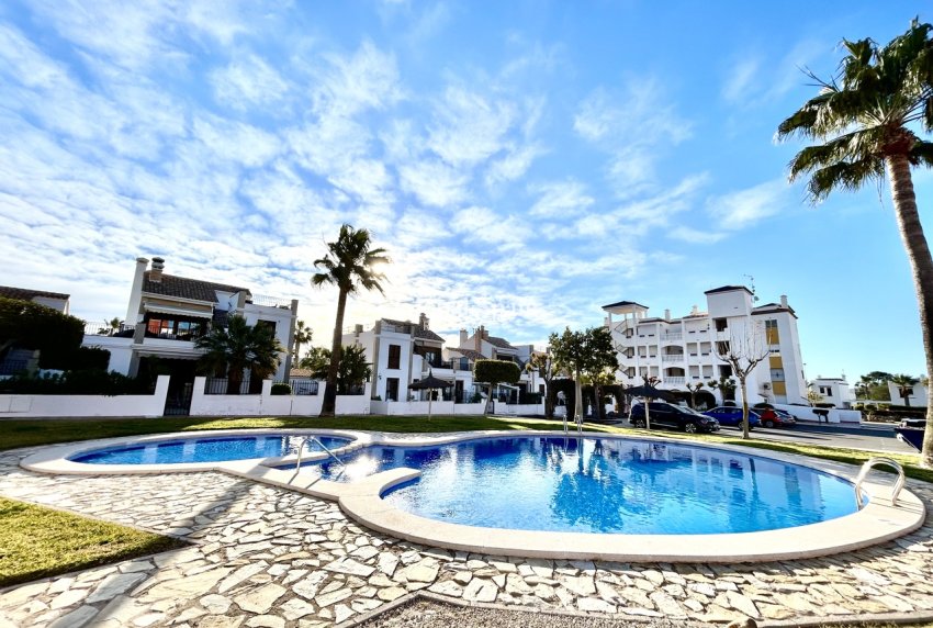 Odsprzedaż - MIESZKANIE -
VILLAMARTÍN - Costa Blanca