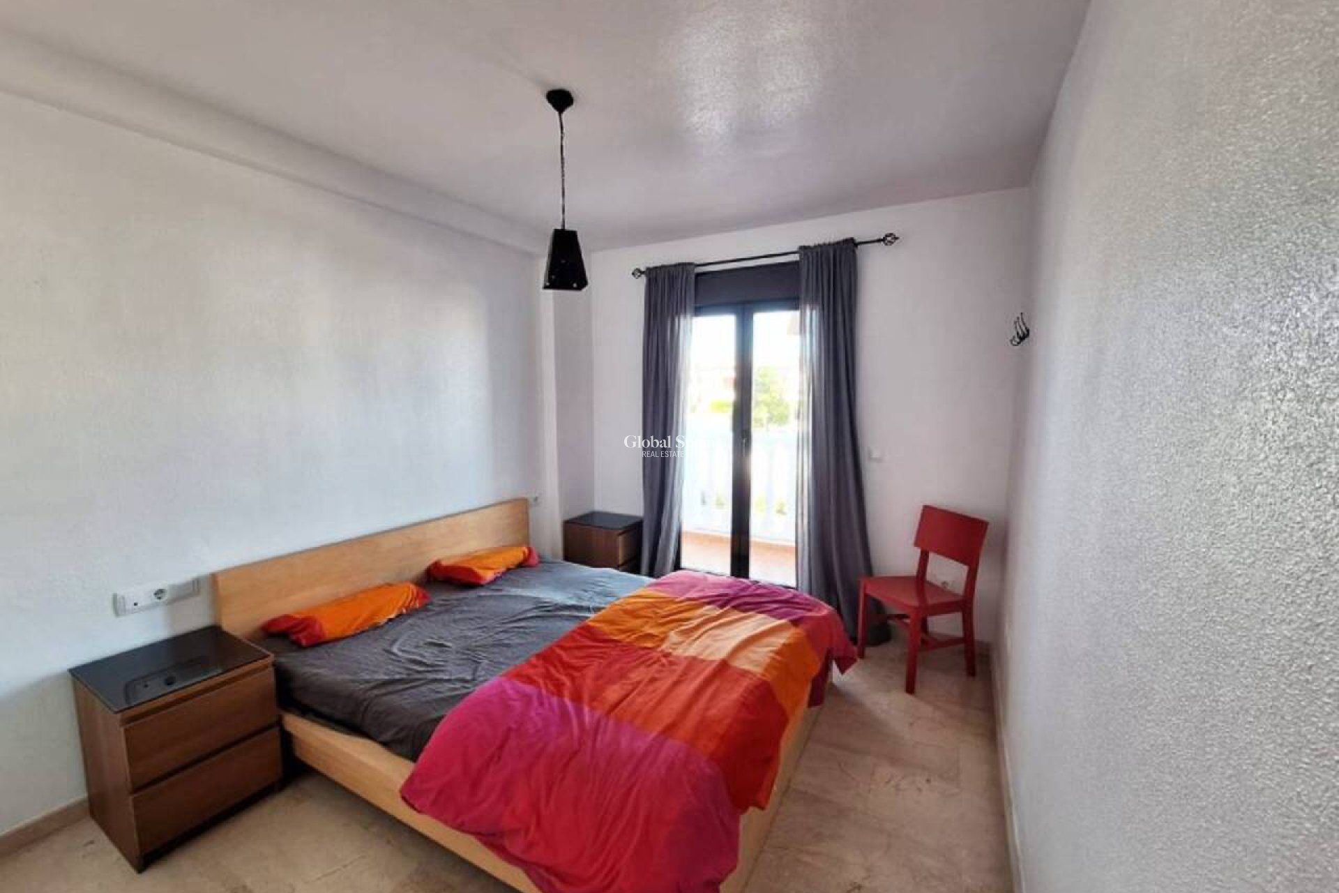 Odsprzedaż - MIESZKANIE -
VILLAMARTÍN - Costa Blanca