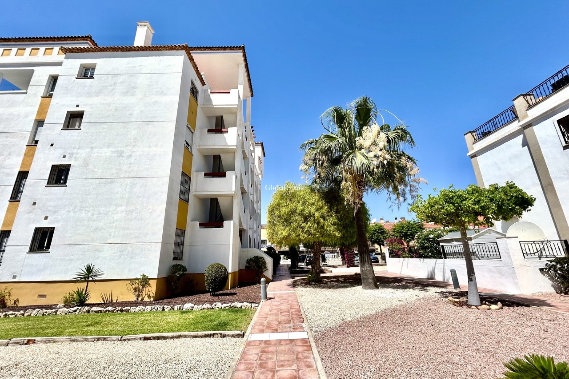 Odsprzedaż - MIESZKANIE -
VILLAMARTÍN - Costa Blanca