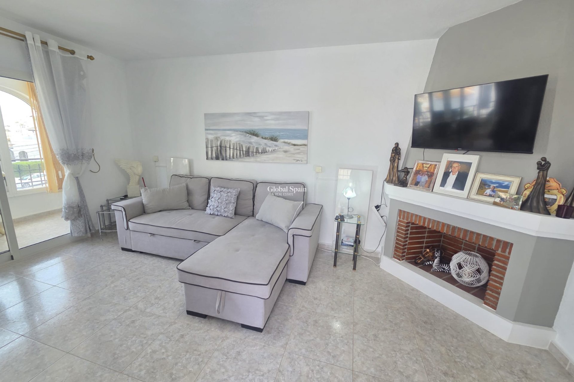 Odsprzedaż - MIESZKANIE -
VILLAMARTÍN - Costa Blanca
